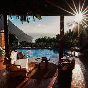 https://ladera-resort.comcaribbean.com